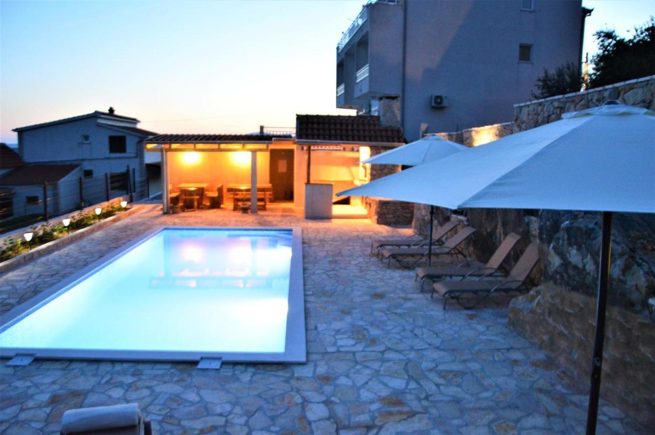 Apartment Marelux Kastela Exterior photo