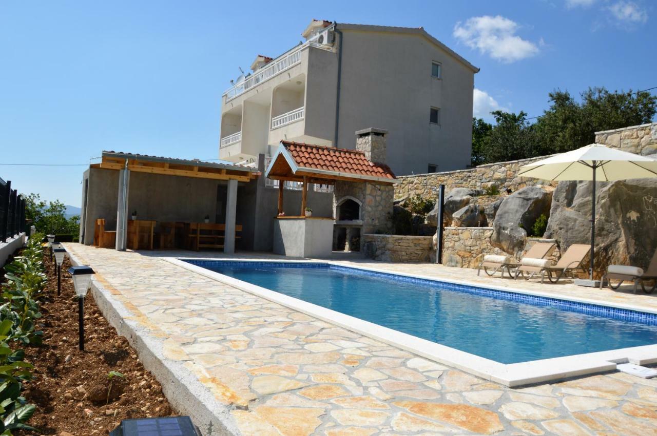 Apartment Marelux Kastela Exterior photo
